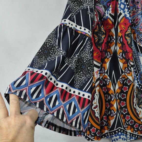 Multi Color Long Sleeve Blouse - Picture 3 of 6